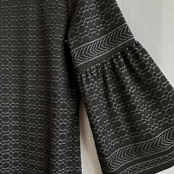 Max Studio Black Textured Bell Sleeve Top – Scoop Neck Stretch Blouse – Size L - Picture 5 of 10